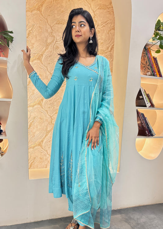 Kali Suit Set