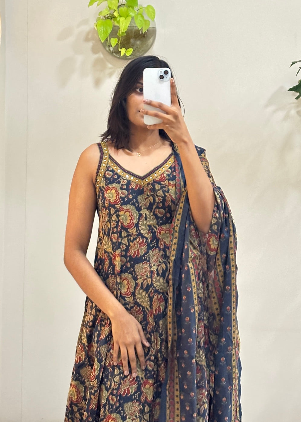 Sleeveless  Kali Suit Set