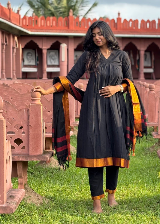 Alia Cut Suit Set