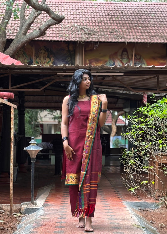 Handloom Suit Set